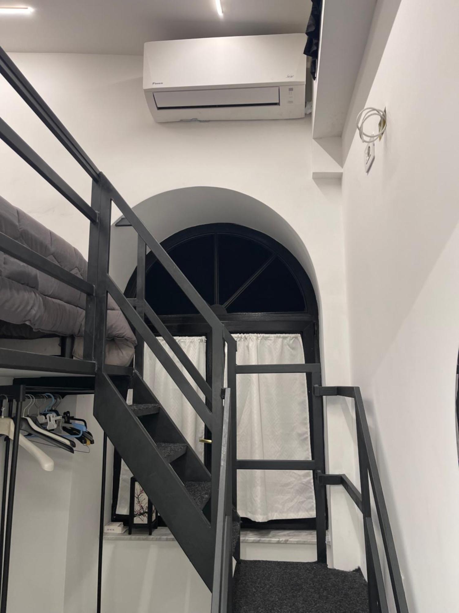Отель Lux House Naples Airport Экстерьер фото